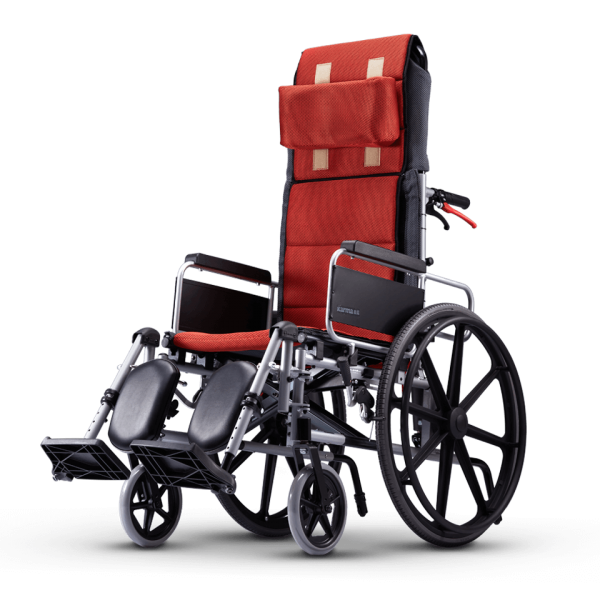 Karma KM-5000 Standard Recliner Wheelchair